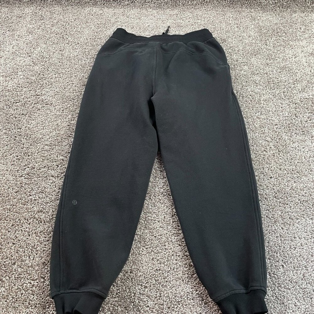 Lululemon Scuba High-Rise Cropped Jogger